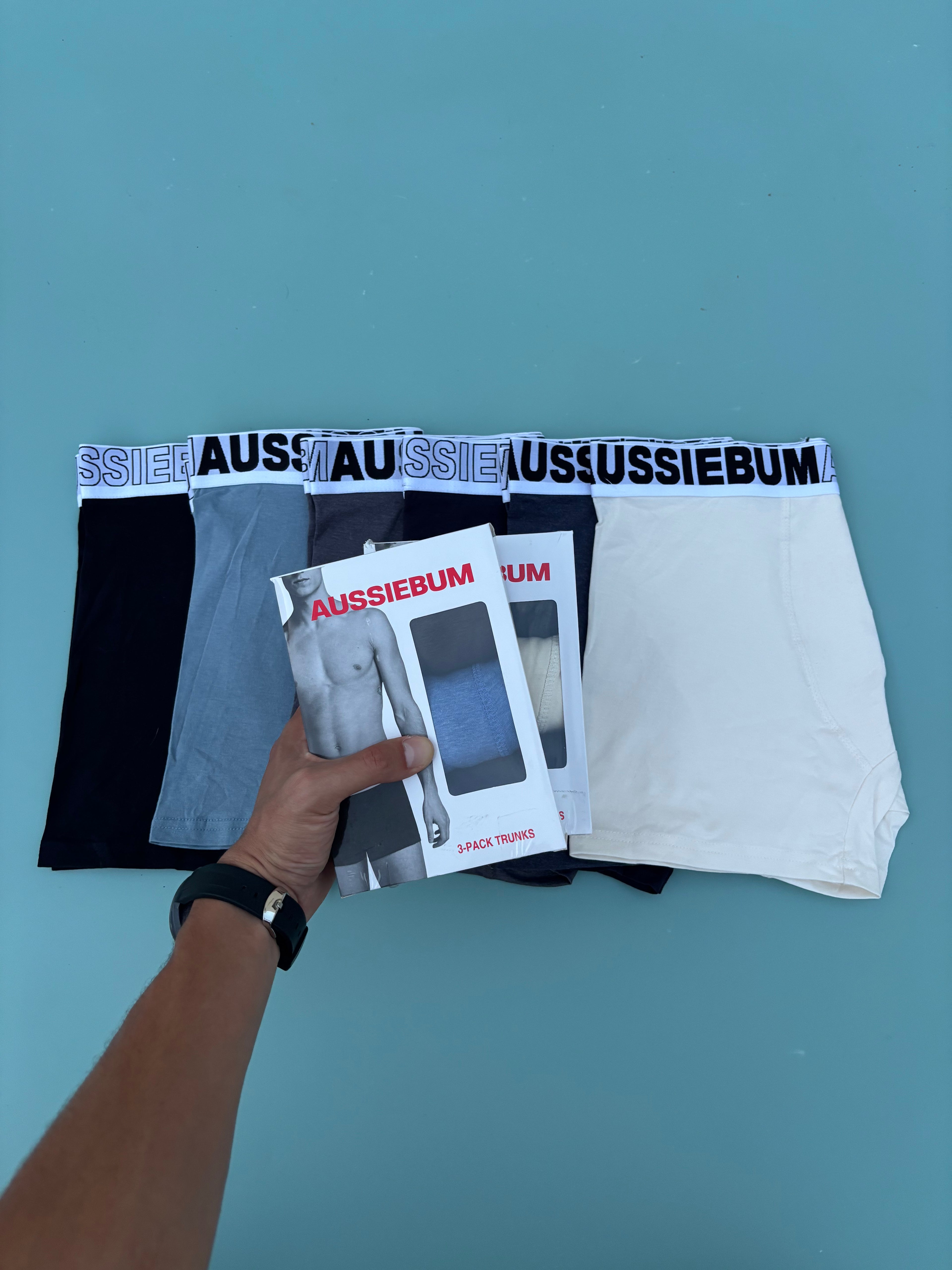 6 BOXEURS AUSSIEBUM